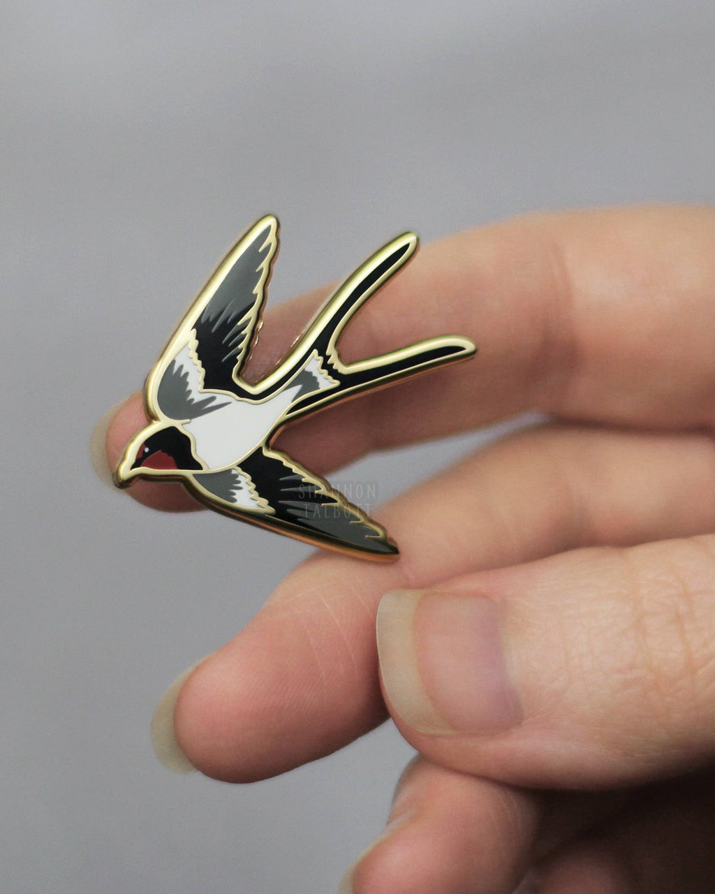 Swallow Bird Nature Sparrow Goth Enamel Pin - Gray/Red