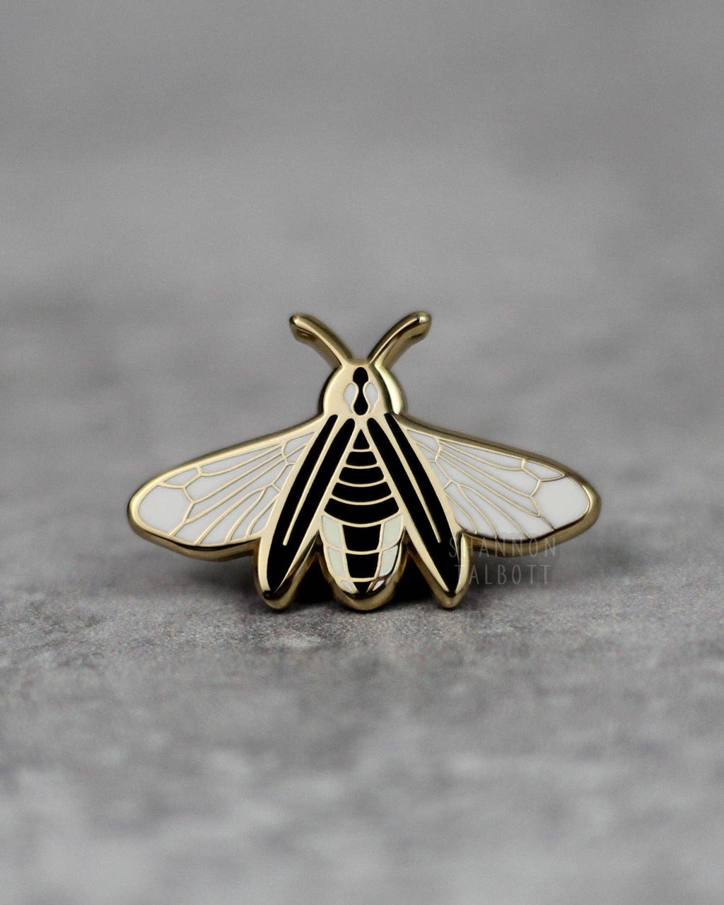 Firefly Lightning Bug Enamel Pin - Glow in the Dark - Gold