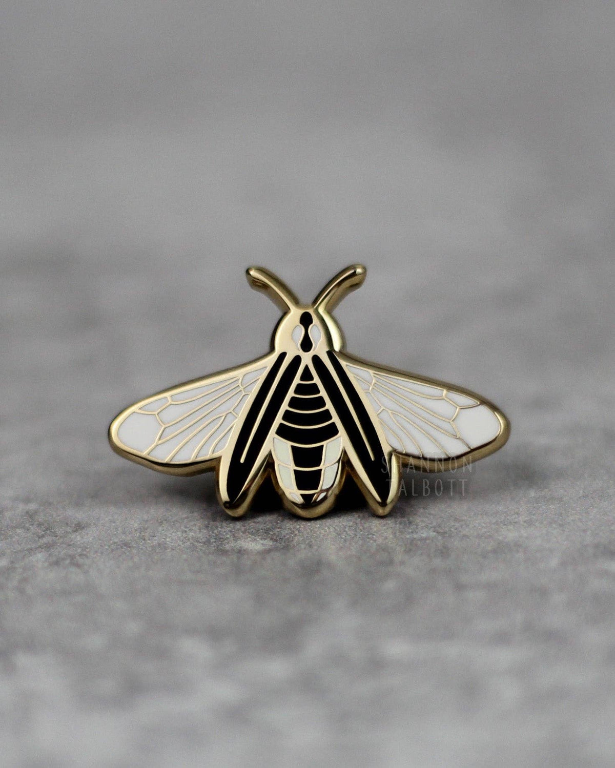 Firefly Lightning Bug Enamel Pin - Glow in the Dark - Gold