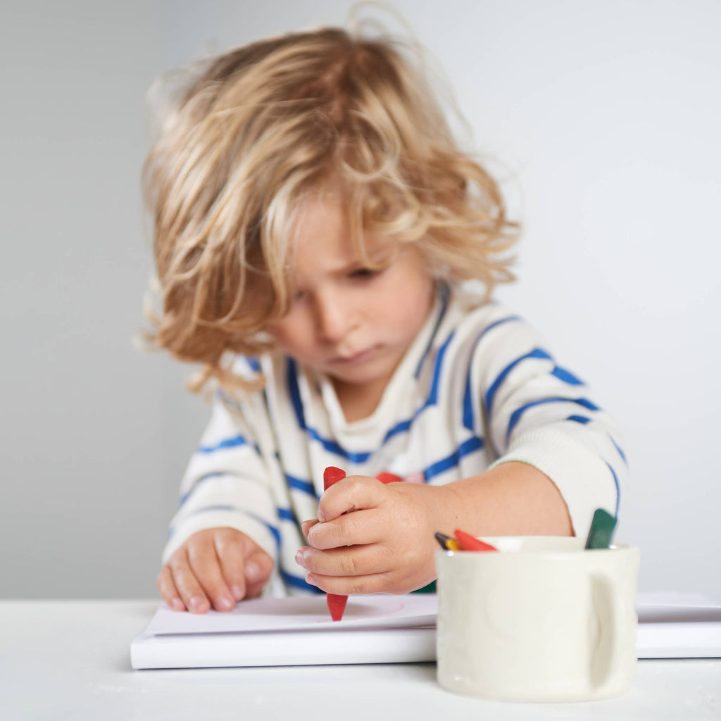 Beeswax Crayons - Triangle - 8 Natural & Non-Toxic Colors